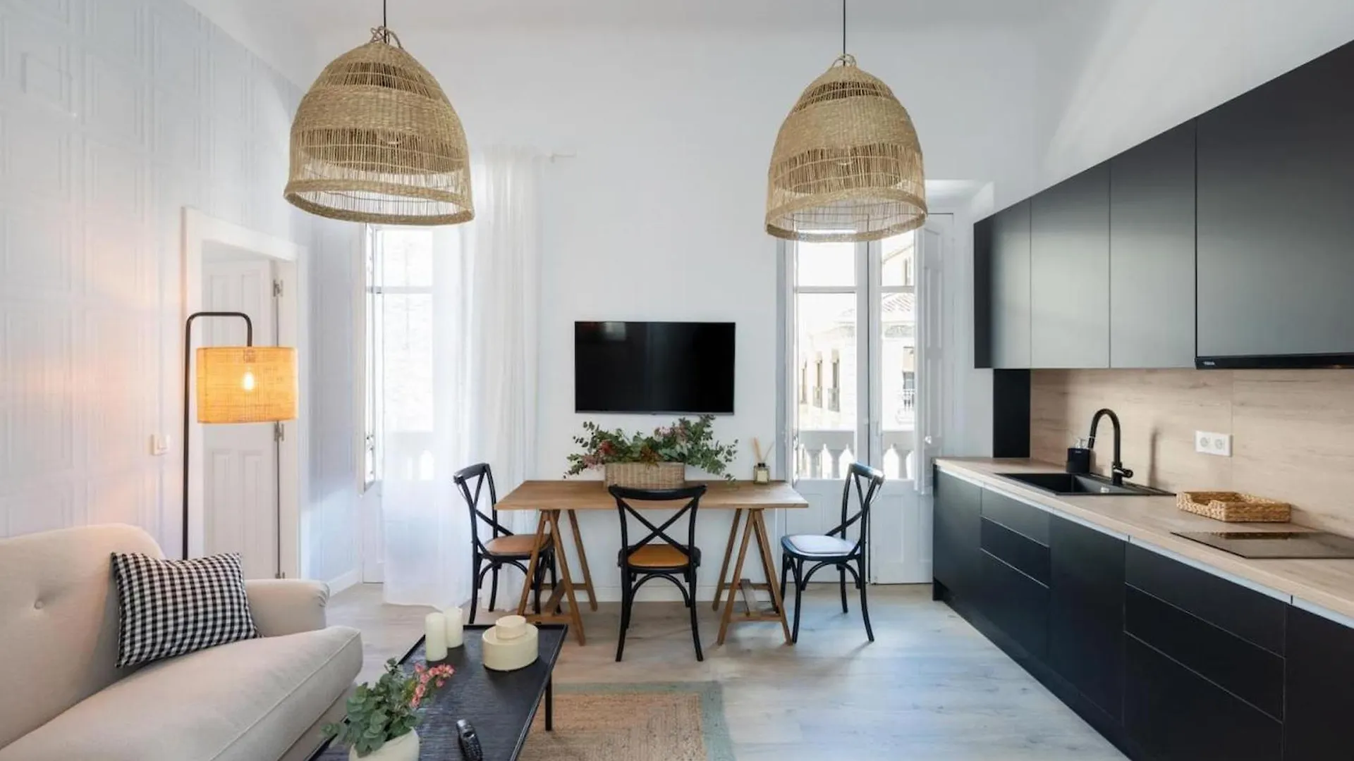 Bright And Elegant Gran Via Apartments Granada