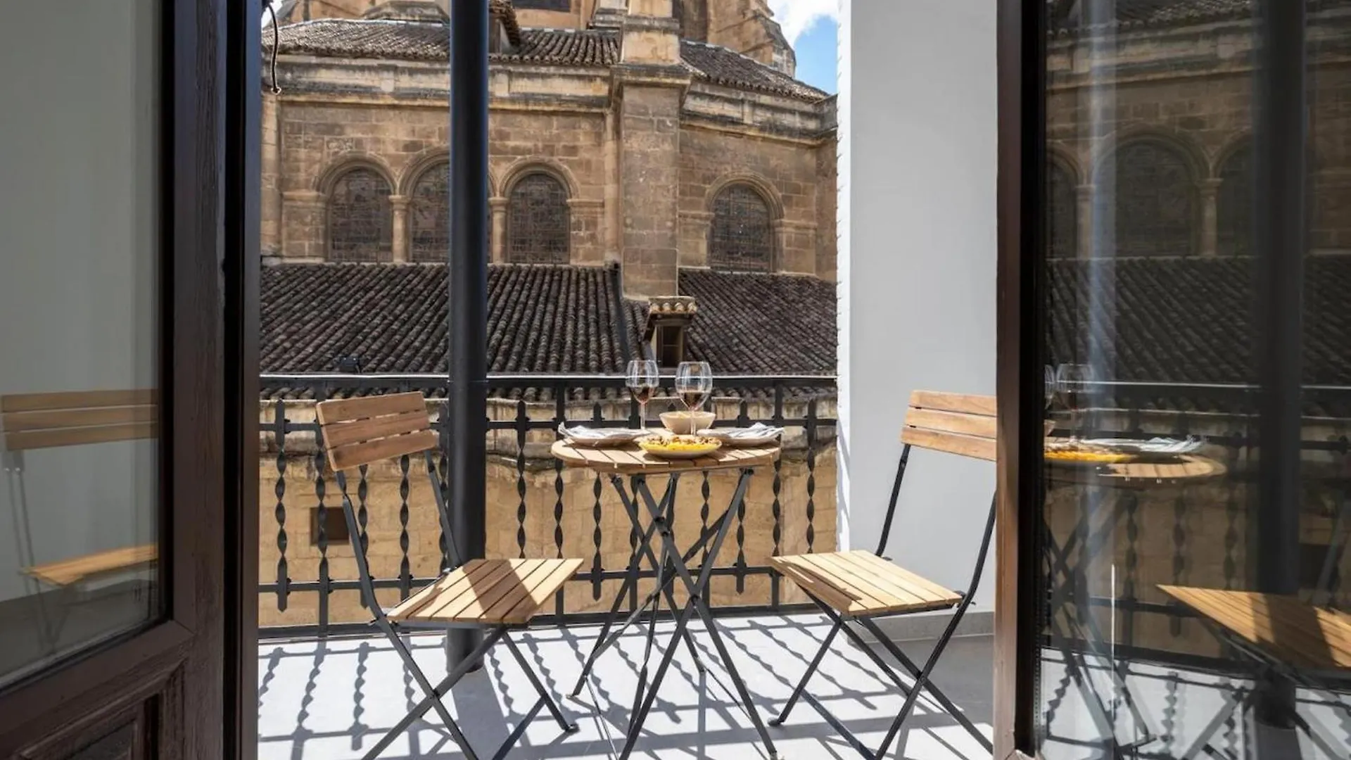 Bright And Elegant Gran Via Apartments Granada