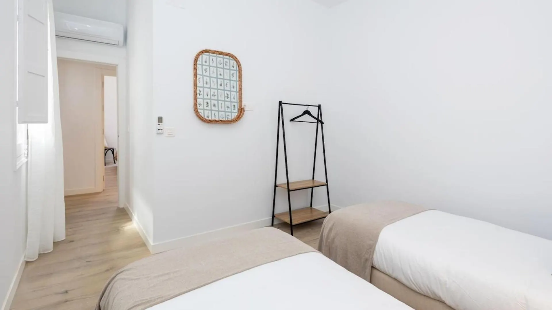 Bright And Elegant Gran Via Apartments Granada 0*,  Spain