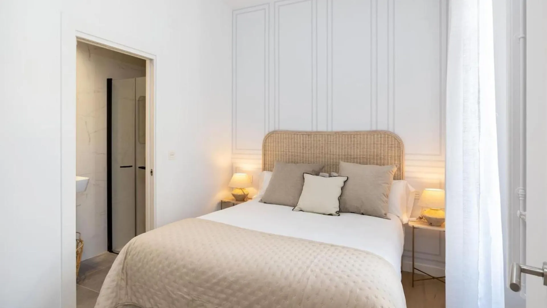 Bright And Elegant Gran Via Apartments Granada