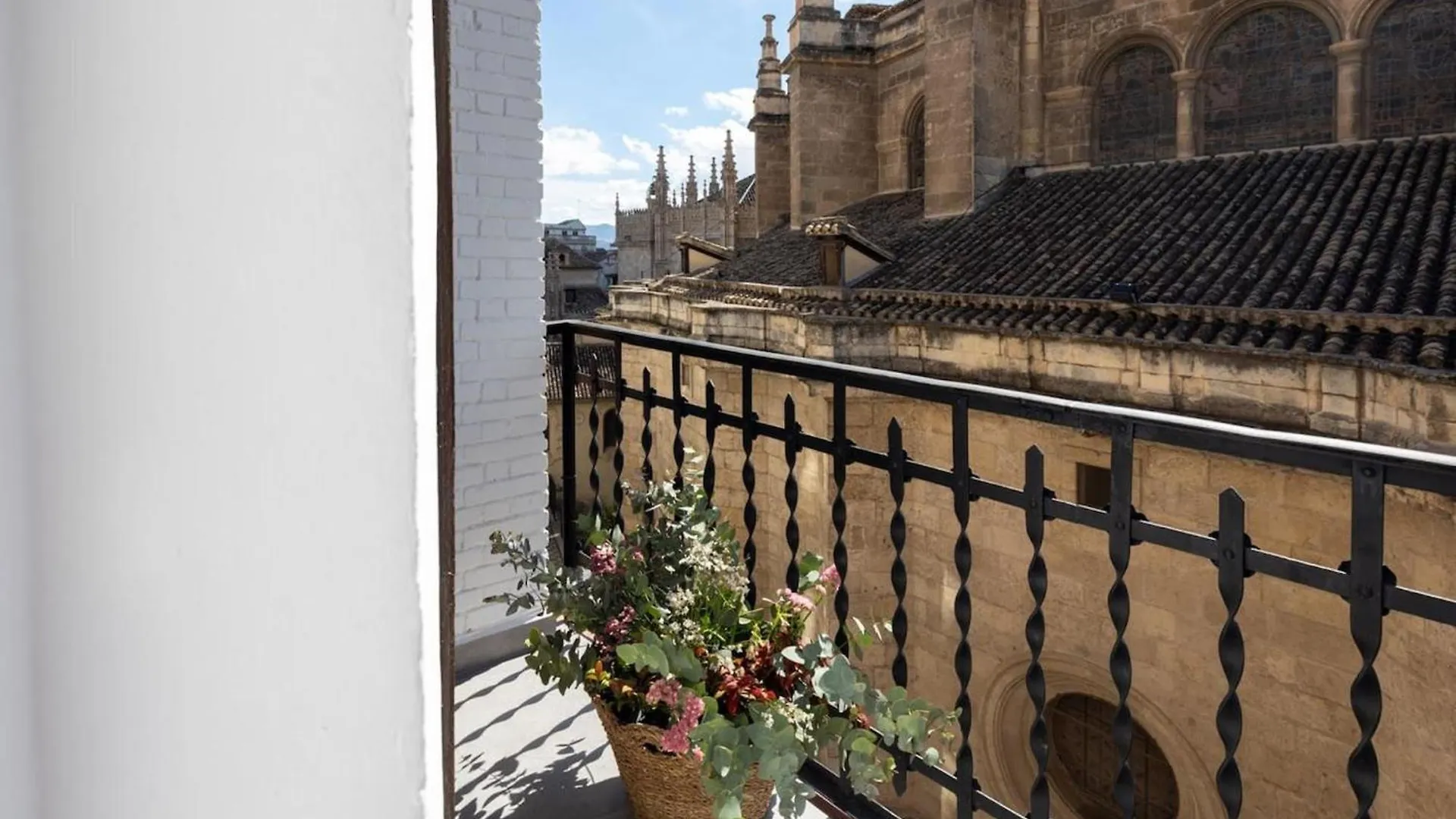 Bright And Elegant Gran Via Apartments Granada